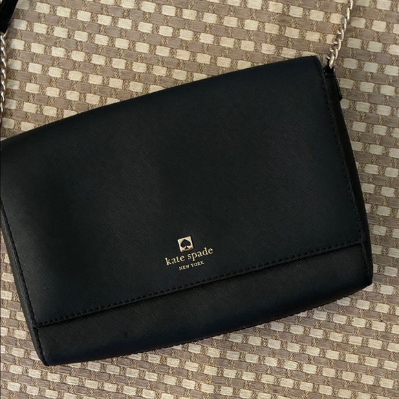 kate spade Handbags - Kate Spade Black Crossbody Bag